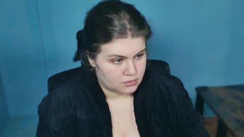 Snapshot of love_wiggy18 chatting on 04/28/26, 07:02 Ally online show from 04/28/26, 07:02