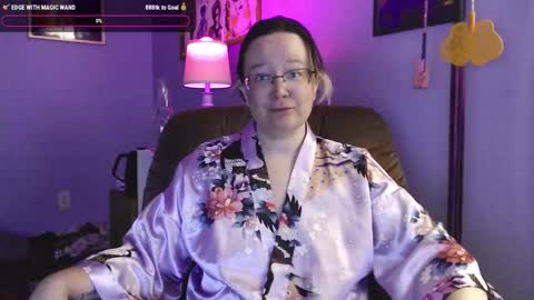 Snapshot of love_you_julia chatting on 10/01/25, 02:39 love_you_julia online show from 10/01/25, 02:39