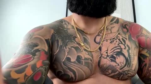 loveathickbitch online show from 12/14/25, 08:02