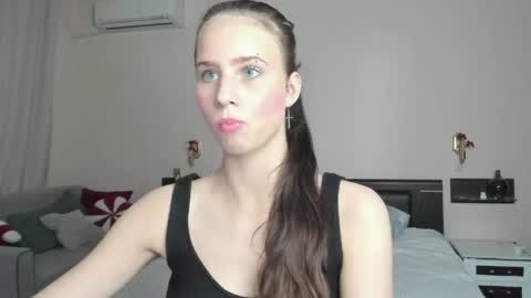 Elisabette online show from 06/09/26, 02:39