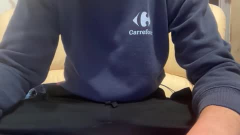 Snapshot of lovecoquin chatting on 11/25/25, 09:15 lovecoquin online show from 11/25/25, 09:15