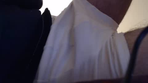 Snapshot of lovecoquin chatting on 12/01/25, 11:10 lovecoquin online show from 12/01/25, 11:10