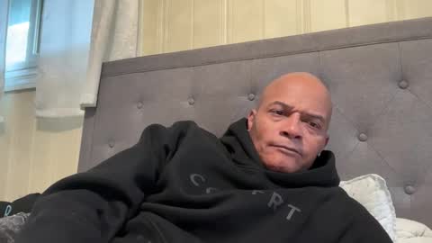 Snapshot of loved19 chatting on 10/22/25, 09:14 loved19 online show from 10/22/25, 09:14