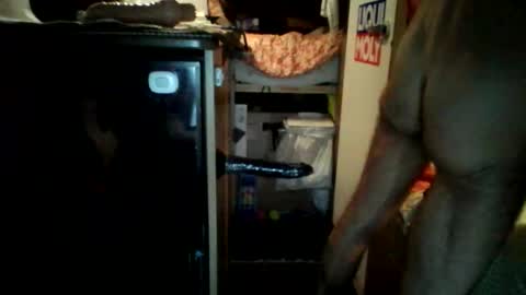 Snapshot of lovefeetcams27 chatting on 11/20/25, 10:09 lovefeetcams27 online show from 11/20/25, 10:09