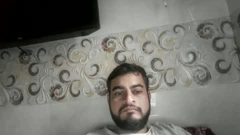 Snapshot of loveforhug chatting on 11/19/25, 09:42 Rahul online show from 11/19/25, 09:42