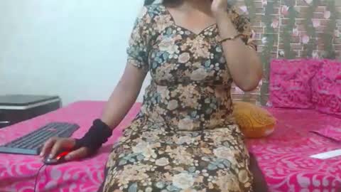 Divya online show from 02/28/25, 11:03