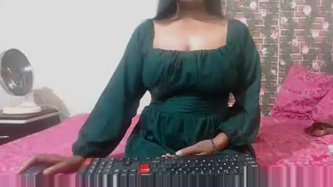 Divya online show from 03/04/25, 08:35