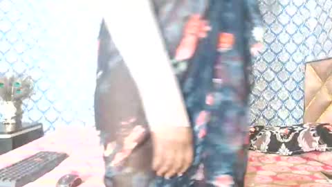 Divya online show from 10/05/25, 02:48