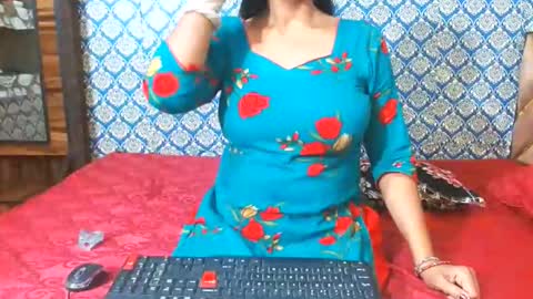 Divya online show from 11/02/25, 12:57