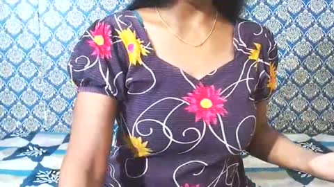 Snapshot of lovefunnitya chatting on 05/26/26, 11:56 Divya online show from 05/26/26, 11:56