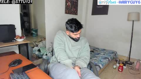 Snapshot of lovehairyindian chatting on 12/15/24, 10:07 Indian hairy online show from 12/15/24, 10:07