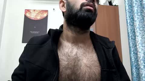 Snapshot of lovehairyindian chatting on 11/19/25, 07:30 Indian hairy online show from 11/19/25, 07:30