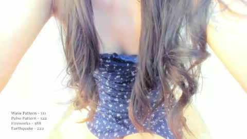 Snapshot of lovehearts_girl chatting on 03/11/26, 10:21 Kate Kim online show from 03/11/26, 10:21