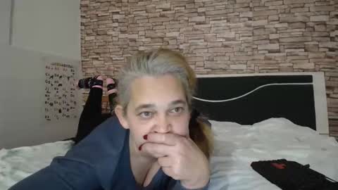 heaven online show from 11/29/25, 01:36