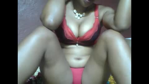 Snapshot of loveinlife750427 chatting on 03/01/25, 05:09 loveinlife750427 online show from 03/01/25, 05:09