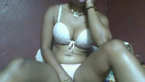 Snapshot of loveinlife750427 chatting on 03/02/25, 07:23 loveinlife750427 online show from 03/02/25, 07:23