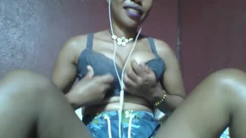 Snapshot of loveinlife750427 chatting on 03/09/25, 01:59 loveinlife750427 online show from 03/09/25, 01:59