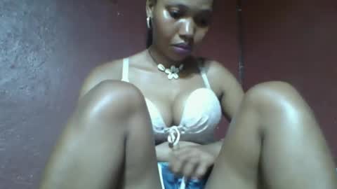 Snapshot of loveinlife750427 chatting on 03/11/25, 06:19 loveinlife750427 online show from 03/11/25, 06:19