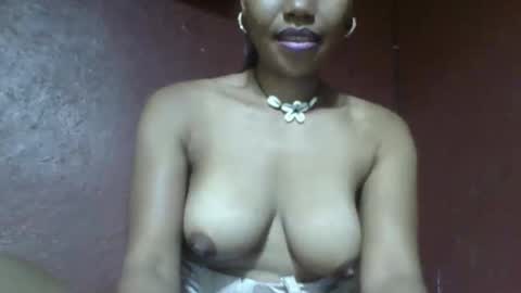 Snapshot of loveinlife750427 chatting on 03/12/25, 06:11 loveinlife750427 online show from 03/12/25, 06:11