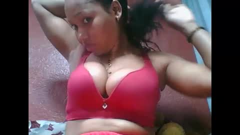 Snapshot of loveinlife750427 chatting on 10/02/25, 05:03 loveinlife750427 online show from 10/02/25, 05:03