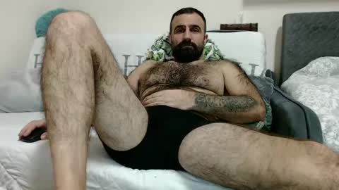 Snapshot of loveivat80 chatting on 12/21/24, 05:18 loveivat80 online show from 12/21/24, 05:18