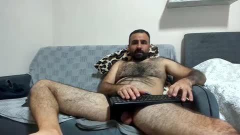 Snapshot of loveivat80 chatting on 10/14/25, 04:52 loveivat80 online show from 10/14/25, 04:52