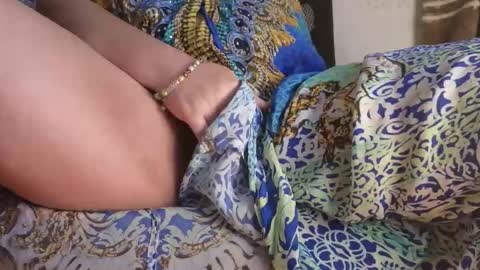 Amber online show from 10/28/25, 03:54