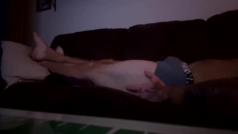 Snapshot of lovelacejustin50 chatting on 09/26/25, 04:27 lovelacejustin50 online show from 09/26/25, 04:27