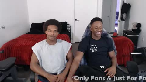 loveleexd21 online show from 04/18/26, 06:34