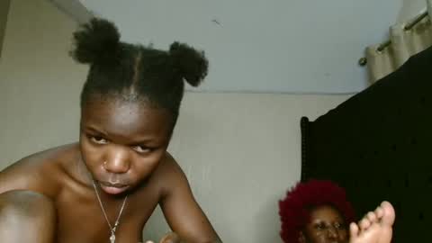 Snapshot of lovelent_shaz chatting on 03/06/26, 03:47 Shaz online show from 03/06/26, 03:47