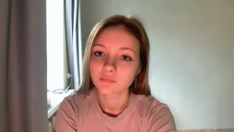 Ella online show from 10/24/25, 06:10