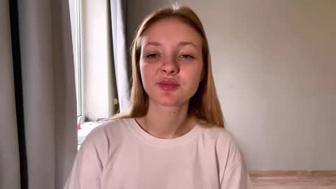 Ella online show from 12/02/25, 06:52