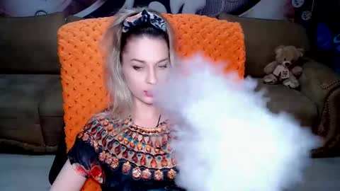 private open online show from 02/07/25, 05:40