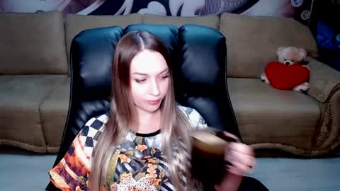 Snapshot of lovellymalina chatting on 04/03/26, 02:48 private open online show from 04/03/26, 02:48