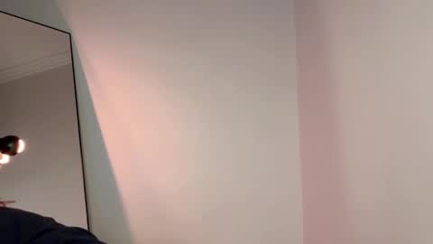 Elsa online show from 02/21/25, 03:45