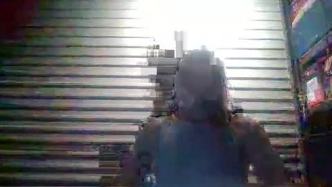 Snapshot of lovelux02 chatting on 04/09/26, 11:15 lovelux02 online show from 04/09/26, 11:15