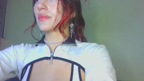 Snapshot of lovely_akira_xwx chatting on 03/11/26, 07:14 Tami online show from 03/11/26, 07:14