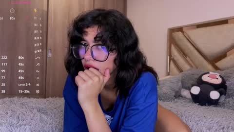 Snapshot of lovely_allys chatting on 10/26/25, 11:42 Allyson 3 online show from 10/26/25, 11:42