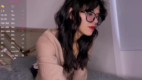 Snapshot of lovely_allys chatting on 10/27/25, 08:57 Allyson 3 online show from 10/27/25, 08:57