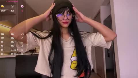 Snapshot of lovely_allys chatting on 12/04/25, 08:06 Allyson 3 online show from 12/04/25, 08:06