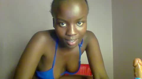 Snapshot of lovely_choco chatting on 11/14/25, 08:07 Choco online show from 11/14/25, 08:07