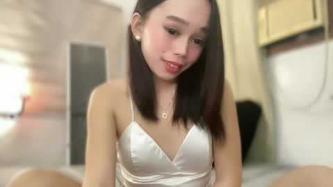 lovely_cittie18 online show from 09/10/25, 08:03