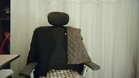 DANA KIM online show from 03/08/25, 04:06