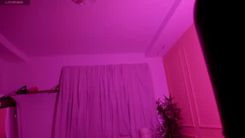 Snapshot of lovely_emma18 chatting on 07/13/26, 01:03 Emma online show from 07/13/26, 01:03