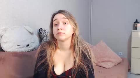 Lovely Hayley online show from 02/05/26, 10:14