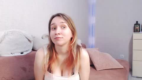 Snapshot of lovely_hayley chatting on 05/21/26, 08:49 Lovely Hayley online show from 05/21/26, 08:49