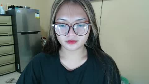 Lovely Laura online show from 01/12/25, 10:22