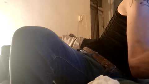 Snapshot of lovely_me165244 chatting on 01/12/25, 01:42 mooie man online show from 01/12/25, 01:42