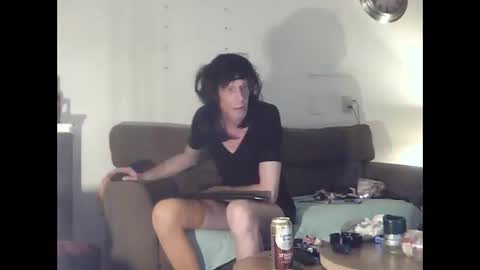 Snapshot of lovely_me165244 chatting on 09/24/25, 08:45 mooie man online show from 09/24/25, 08:45