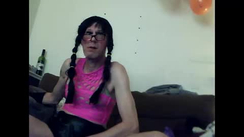 Snapshot of lovely_me165244 chatting on 12/14/25, 05:13 mooie man online show from 12/14/25, 05:13